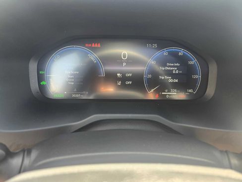 Used 2023 Toyota RAV4 XSE AWD/4WD image 27