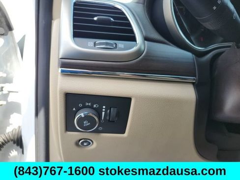 Used 2015 Jeep Grand Cherokee Overland RWD image 17