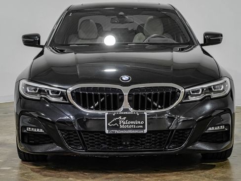 Used 2019 BMW 330i Sedan w/ M Sport Package RWD image 8