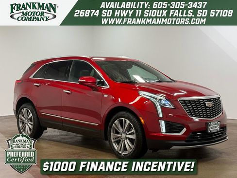 Used 2024 Cadillac XT5 Premium Luxury image 1