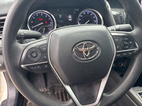 Used 2021 Toyota Camry LE image 16