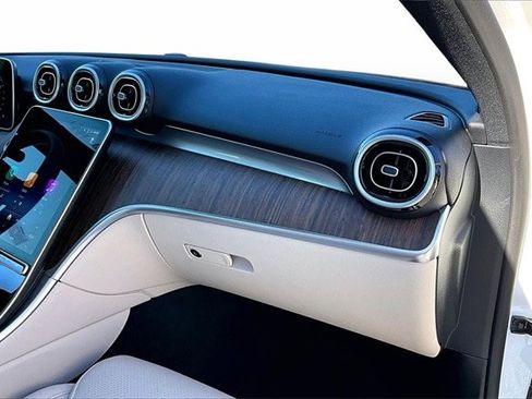 Certified 2025 Mercedes-Benz C 300 4MATIC Sedan image 29
