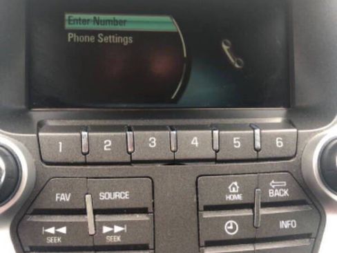 Used 2016 Chevrolet Equinox LS image 7