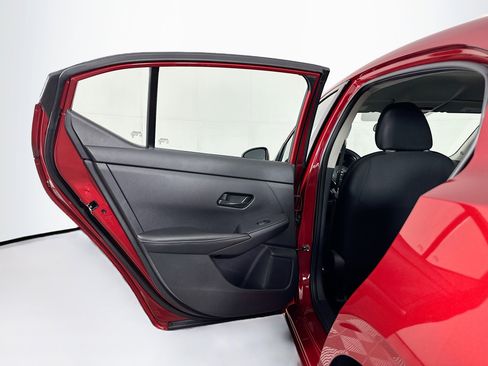 Used 2024 Nissan Sentra SV image 25