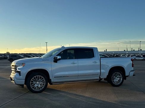Used 2026 Chevrolet Silverado 1500 High Country AWD/4WD image 15