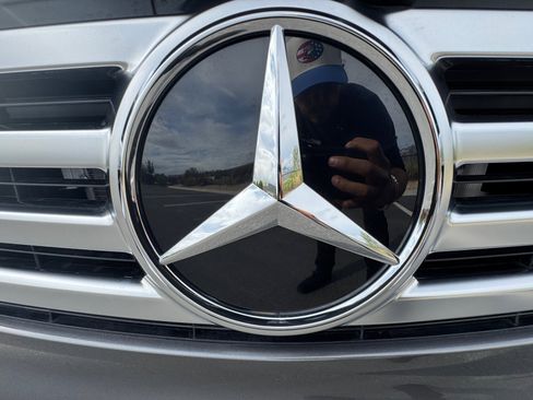 New 2026 Mercedes-Benz GLB 250 4MATIC image 23