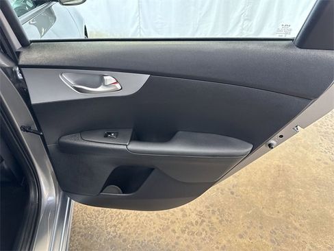 Used 2024 Kia Forte LXS image 23