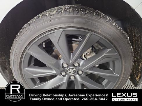 Used 2023 Toyota Corolla SE image 11