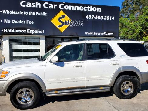 Used 2004 Toyota Sequoia SR5 image 10