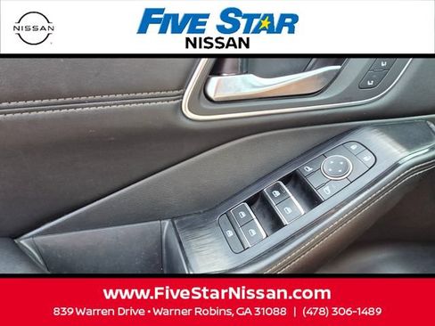 Used 2021 Nissan Rogue SL w/ Premium Package FWD image 29