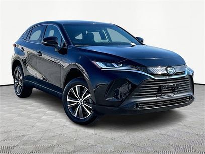 Used 2023 Toyota Venza LE