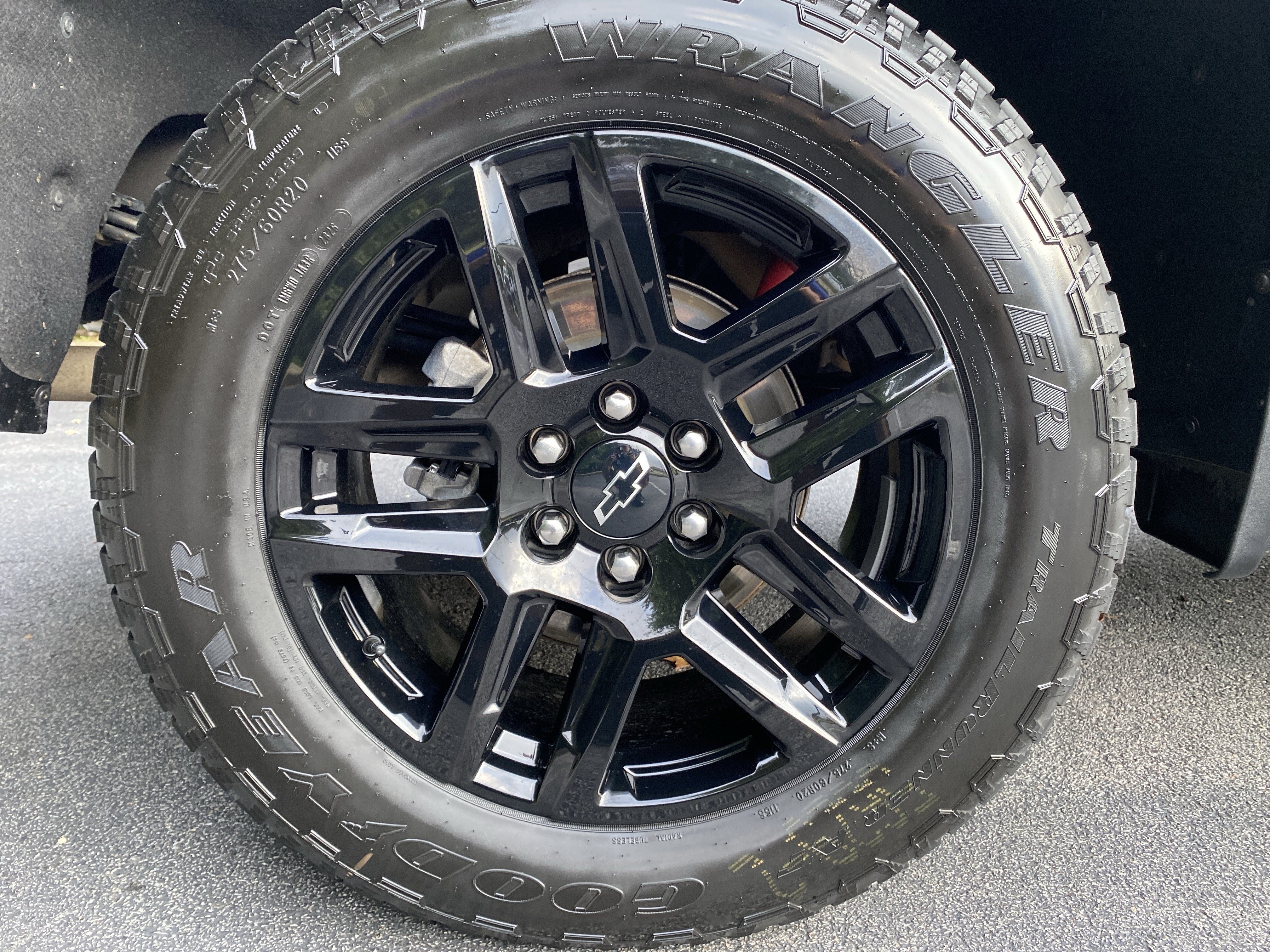 Used 2019 Chevrolet Silverado 1500 RST AWD/4WD image 41