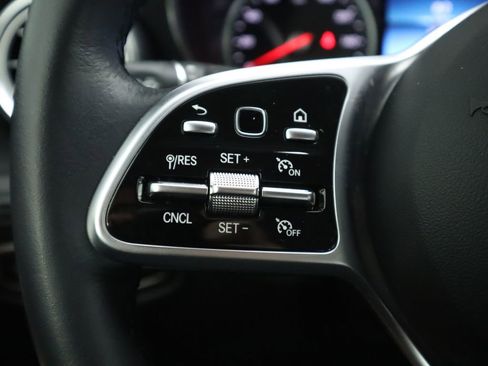 Used 2022 Mercedes-Benz GLC 300 GLC 300 image 11