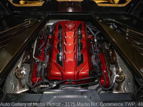 Used 2021 Chevrolet Corvette Stingray Premium Cpe w/ Z51 Performance Package RWD image 20