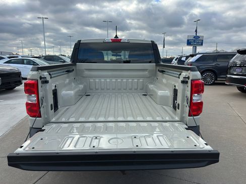 New 2025 Ford Maverick XLT w/ XLT Luxury Package image 9