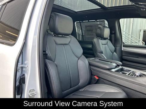 New 2026 Jeep Grand Wagoneer L Limited AWD/4WD image 36