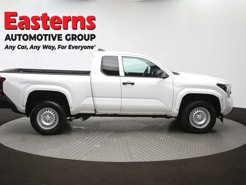 Used 2024 Toyota Tacoma SR RWD image 38
