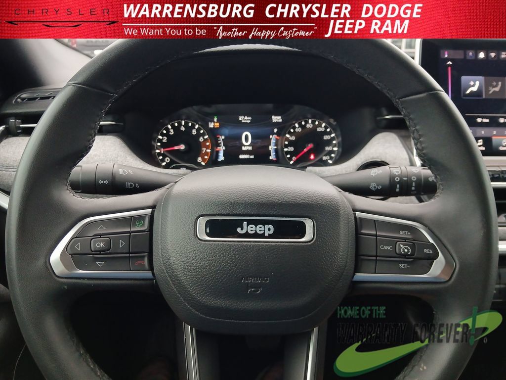 Used 2024 Jeep Compass Latitude AWD/4WD image 20