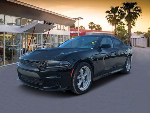 Certified 2023 Dodge Charger R/T w/ Blacktop Package image 7