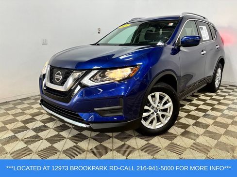 Used 2017 Nissan Rogue SV w/ Sun & Sound Touring Package AWD/4WD image 1