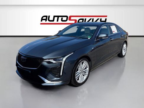 Used 2025 Cadillac CT4 Premium Luxury RWD image 3