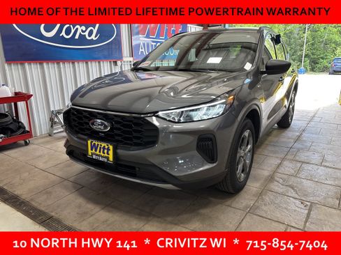 Used 2025 Ford Escape ST-Line w/ Tech Pack #1 AWD/4WD image 3