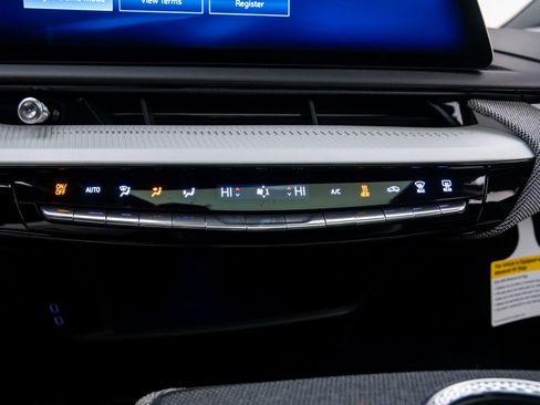 New 2026 Cadillac Optiq Sport 1 image 24