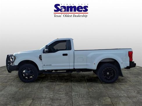 Used 2019 Ford F350 XLT w/ XLT Value Package image 6