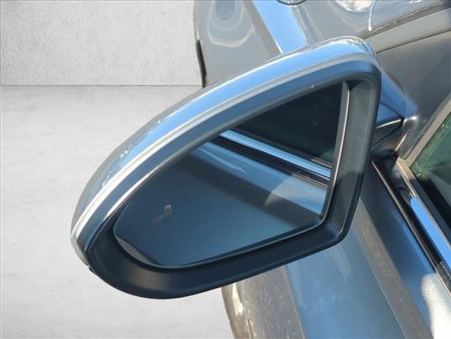 Used 2024 Volkswagen Jetta SE FWD image 14