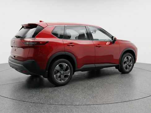 Used 2025 Nissan Rogue SV AWD/4WD image 9