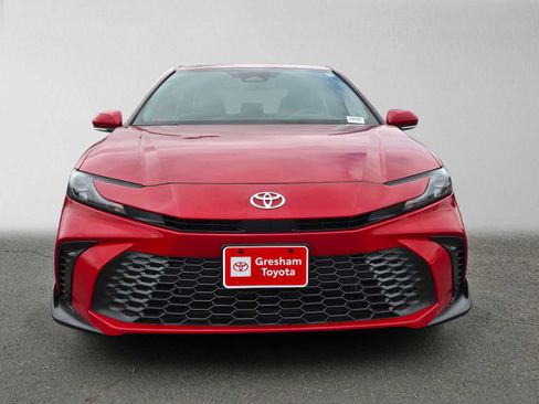 Certified 2025 Toyota Camry SE FWD image 10