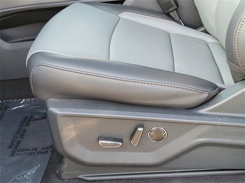 New 2025 Ford F150 Lightning Lariat image 15