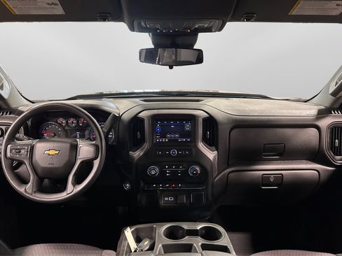 Used 2023 Chevrolet Silverado 1500 Custom image 22