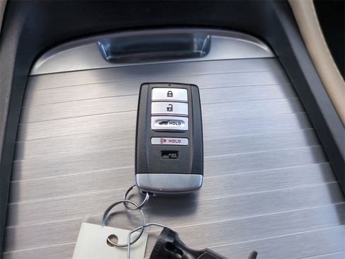 Certified 2020 Acura RDX w/ Technology Package image 29