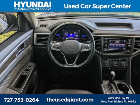 Used 2022 Volkswagen Atlas SE FWD image 18