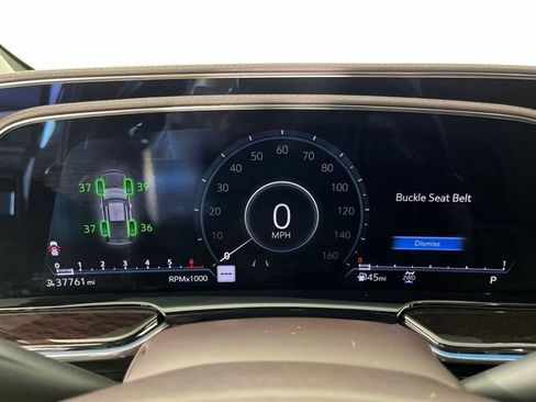 Used 2022 Cadillac Escalade Sport Platinum w/ LPO, ONYX Package AWD/4WD image 25
