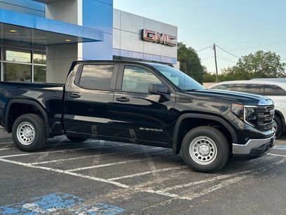 New 2026 GMC Sierra 1500 Pro w/ Pro Value Package