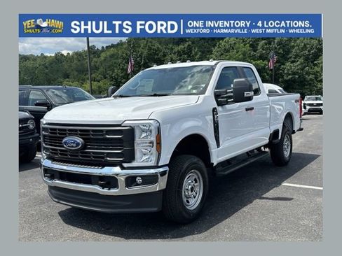 New 2026 Ford F250 XL w/ XL Chrome Package AWD/4WD image 1