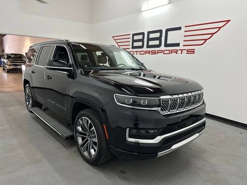 Used 2024 Jeep Grand Wagoneer Series III AWD/4WD image 1