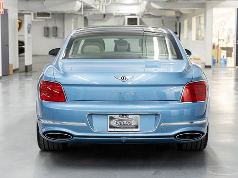 New 2026 Bentley Flying Spur Plug-In Hybrid image 6