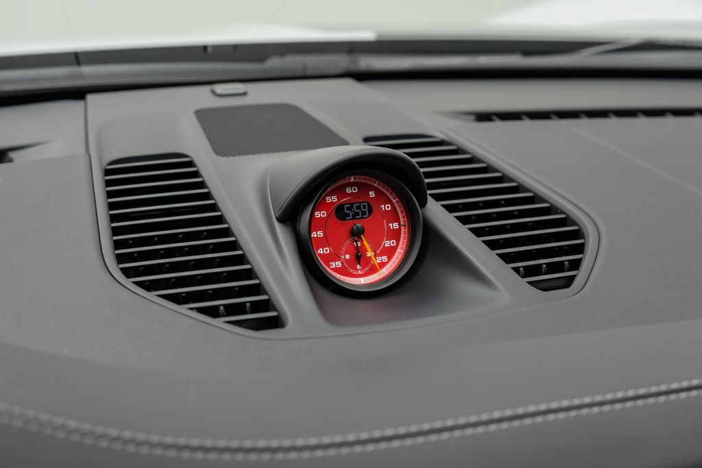 Used 2018 Porsche 911 GT2 RS RWD image 30