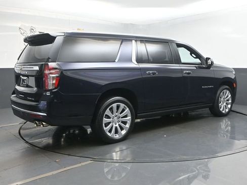Used 2024 Chevrolet Suburban Premier w/ Premium Package 2 AWD/4WD image 55