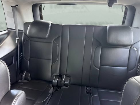 Used 2018 Chevrolet Tahoe Premier AWD/4WD image 14