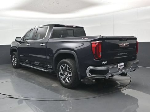 Used 2022 GMC Sierra 1500 SLT AWD/4WD image 30