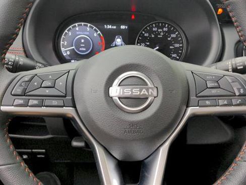 Certified 2023 Nissan Kicks SR image 16