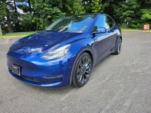 Used 2021 Tesla Model Y Performance AWD/4WD image 1