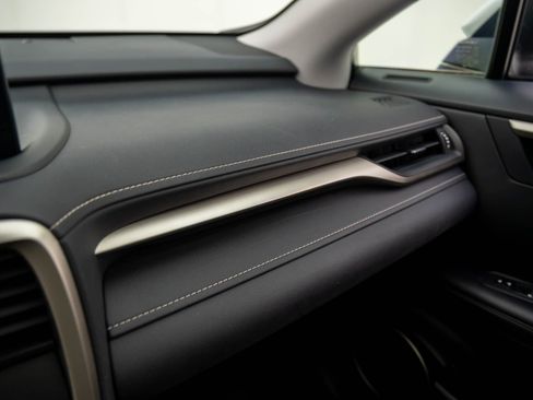 Used 2021 Lexus RX 450hL AWD w/ Premium Package image 33