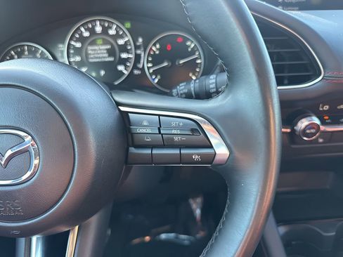 Used 2024 MAZDA MAZDA3 s image 17