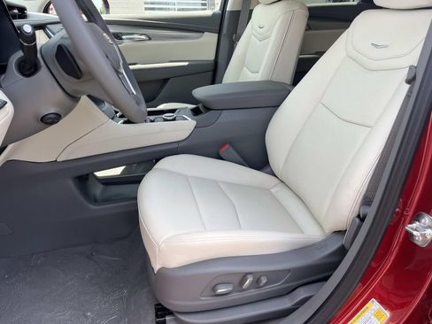 New 2026 Cadillac XT5 Premium Luxury image 21