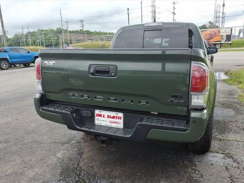 Used 2022 Toyota Tacoma TRD Off-Road w/ Technology Package RWD image 6